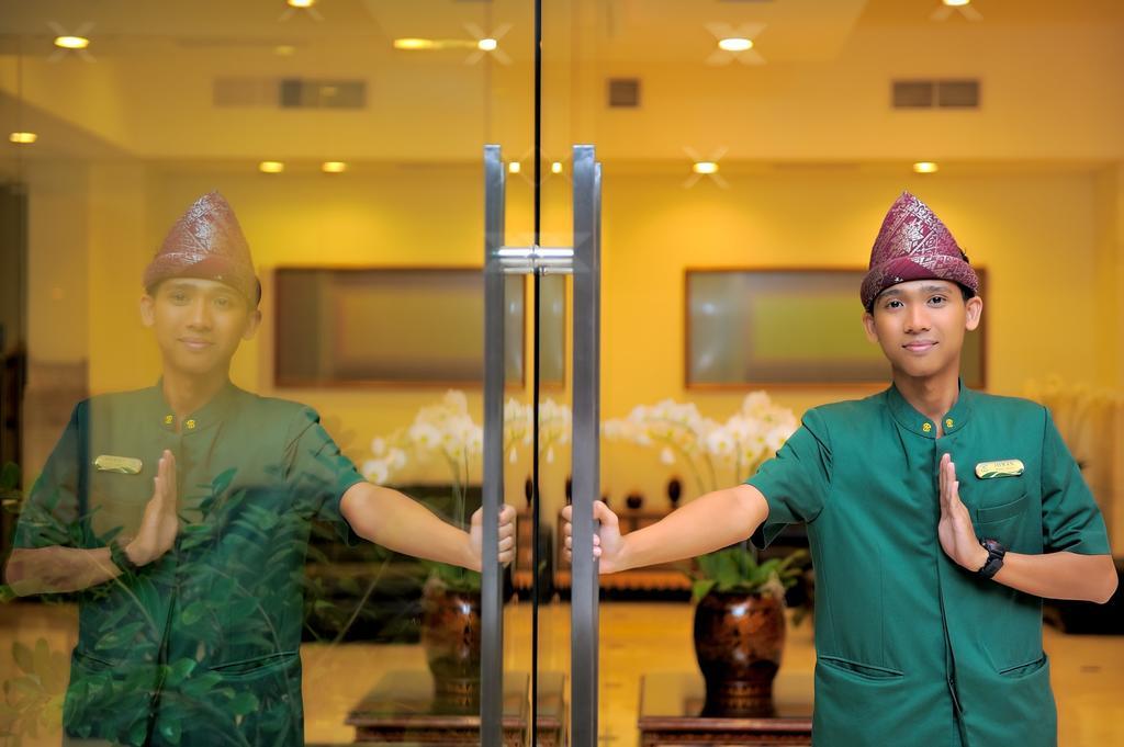 Sintesa Peninsula Hotel Palembang Eksteriør billede