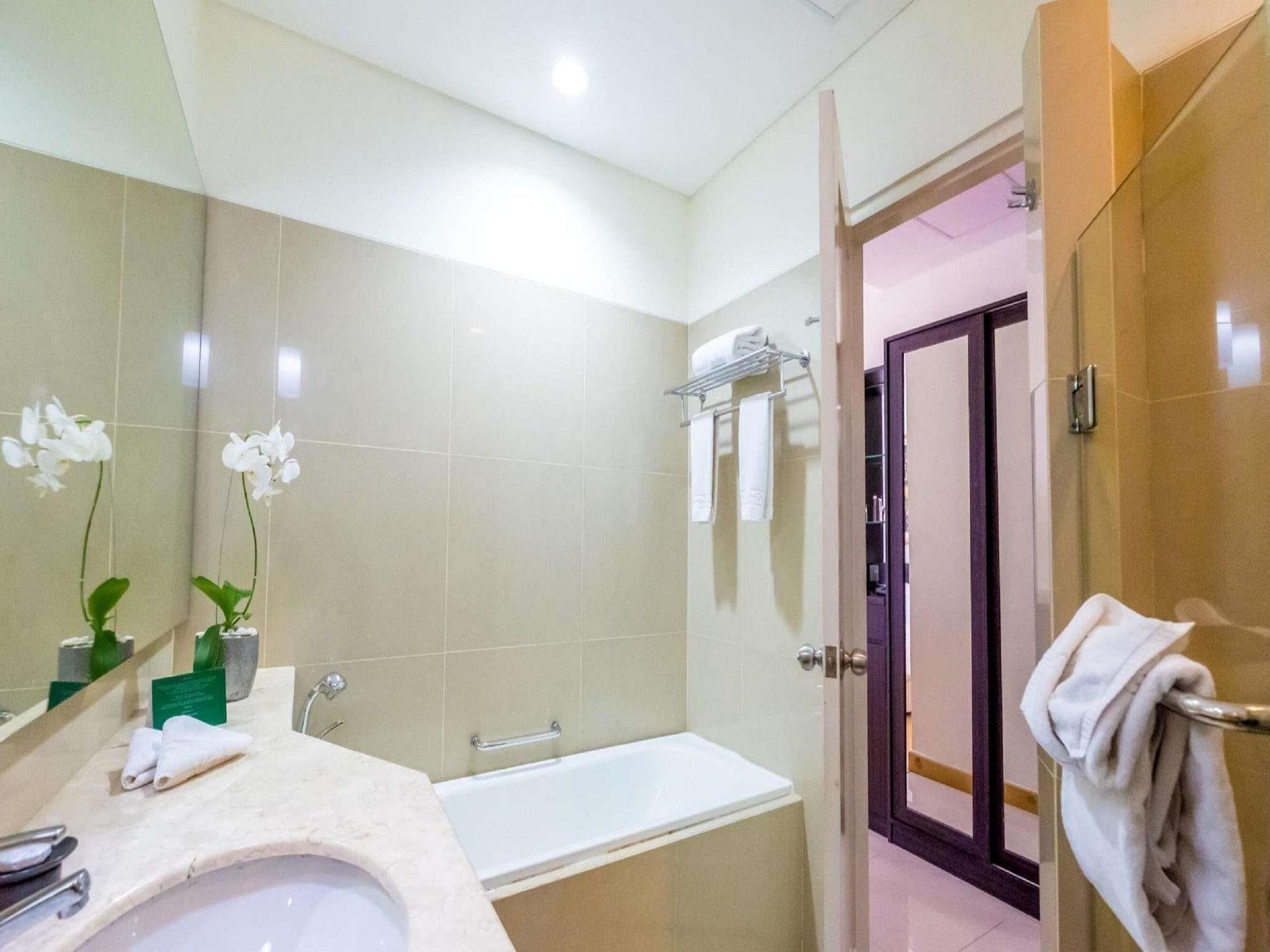 Sintesa Peninsula Hotel Palembang Eksteriør billede