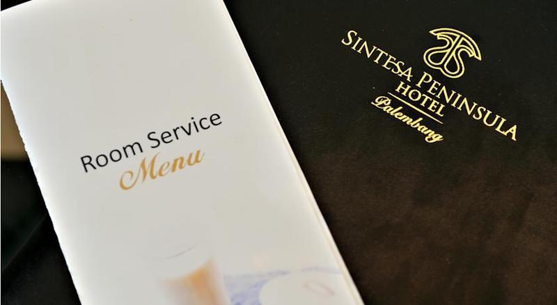 Sintesa Peninsula Hotel Palembang Eksteriør billede