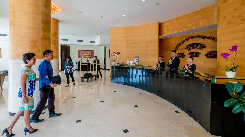 Sintesa Peninsula Hotel Palembang Eksteriør billede