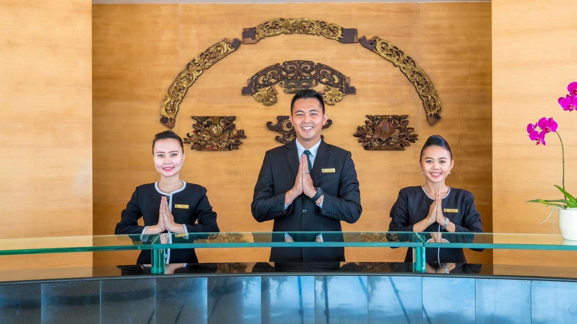 Sintesa Peninsula Hotel Palembang Eksteriør billede