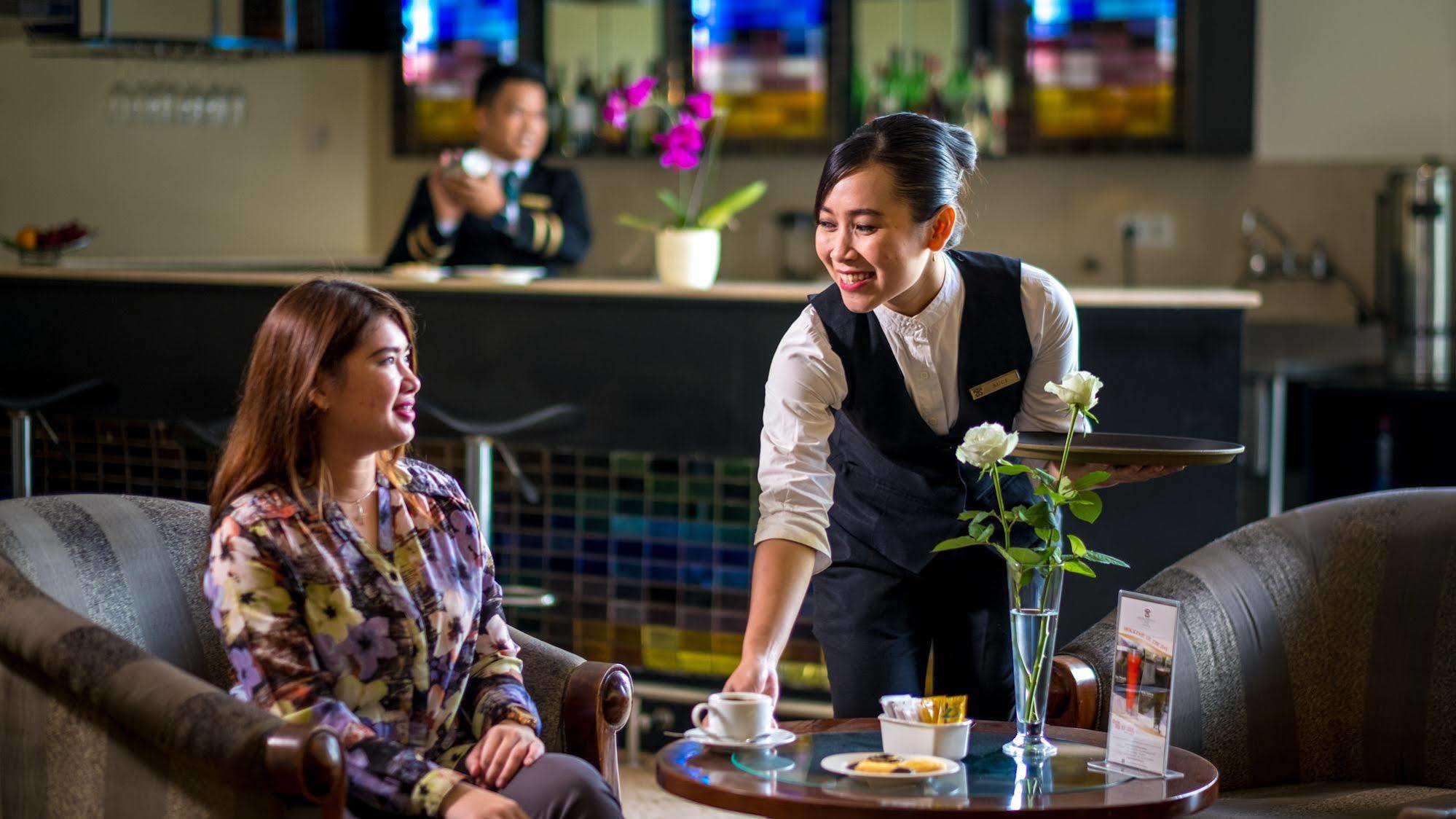 Sintesa Peninsula Hotel Palembang Eksteriør billede