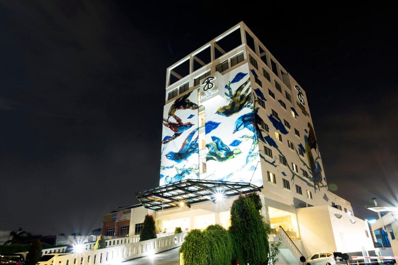 Sintesa Peninsula Hotel Palembang Eksteriør billede
